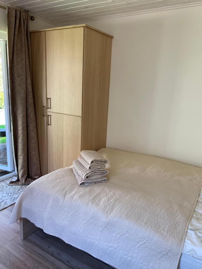 Vaineikio 8 Hotel Palanga Luaran gambar