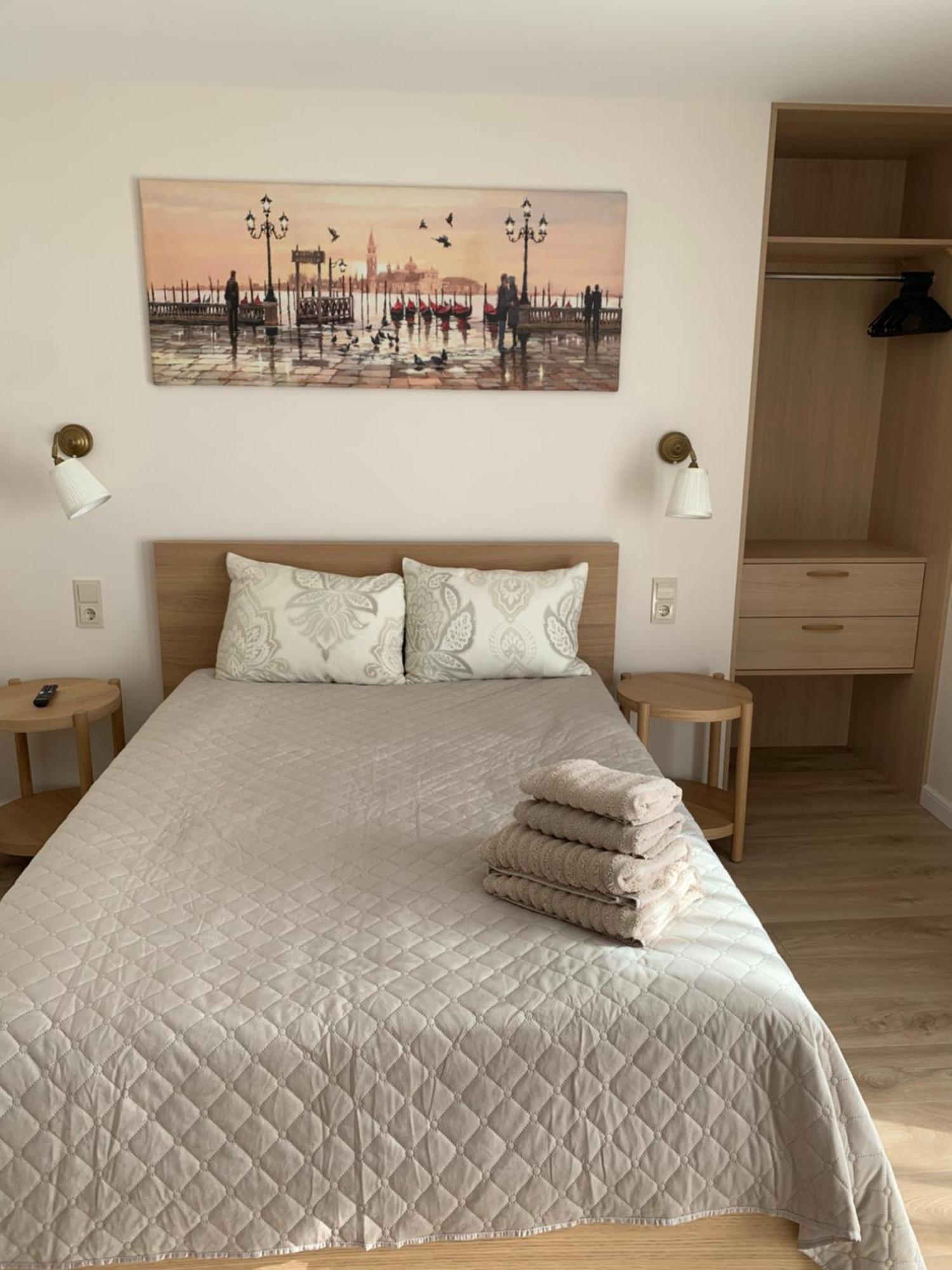 Vaineikio 8 Hotel Palanga Luaran gambar